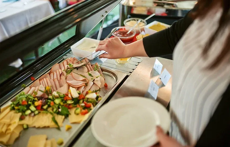 hungariakoncertbrunchcruisgiftforyou4