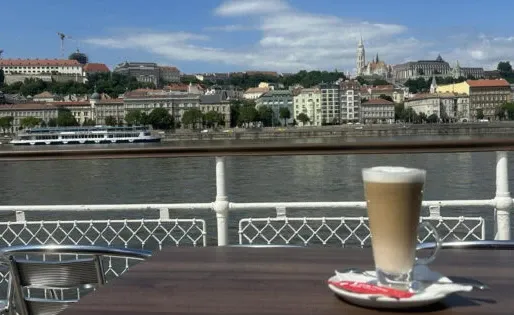 hungariaKoncertfrissitokavevalgiftforyou