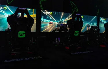 Páros racing professzionális statikus szimulátoron